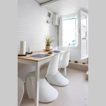 Chalaris Armeni * אויה